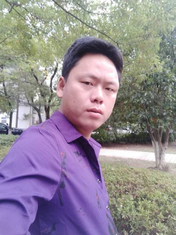 黄龙飞的第一张照片--江西认干亲服务网