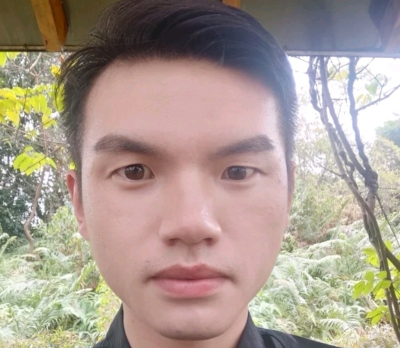 彬彬有礼的第二张照片--江西认干亲服务网