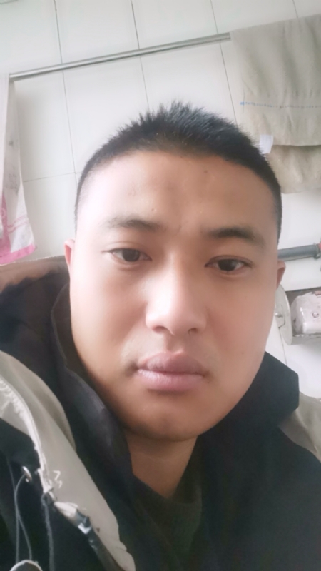 烟花再美不过瞬间的第一张照片--江西认干亲服务网